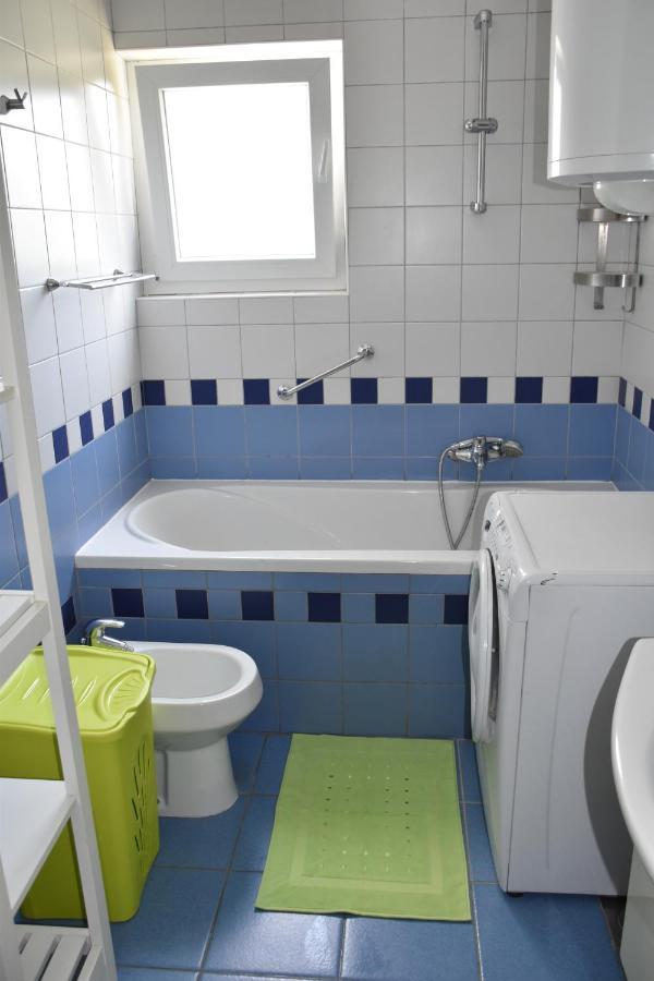 Ferienwohnung Apartman Tina Poreč Exterior foto