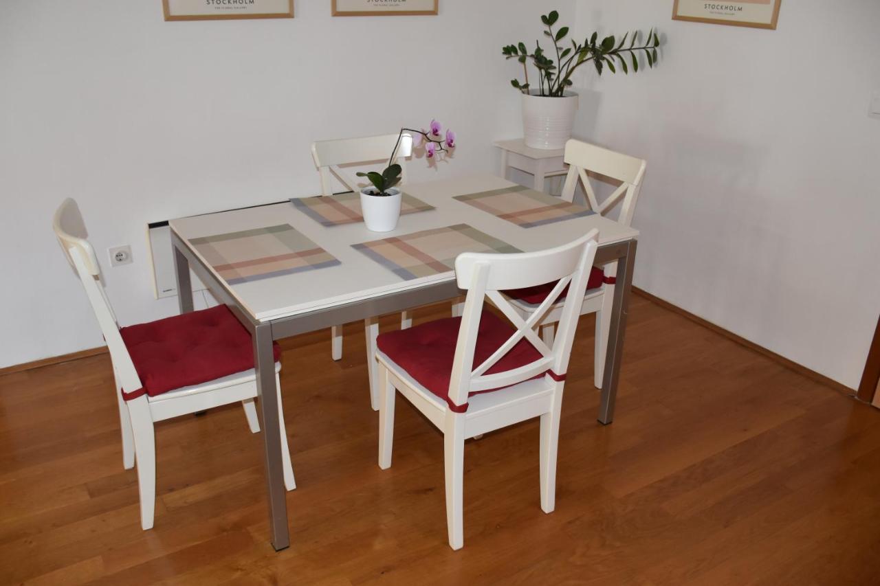 Ferienwohnung Apartman Tina Poreč Exterior foto